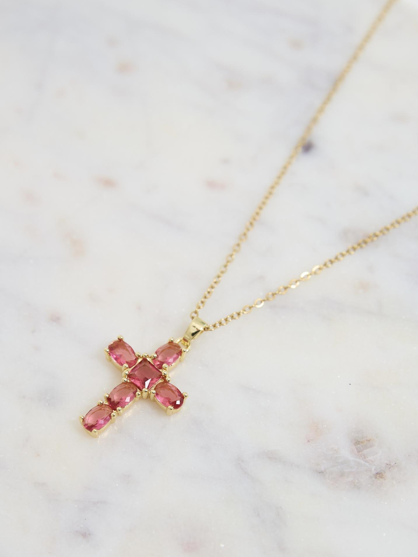 Chloe Cross Necklace | BE162