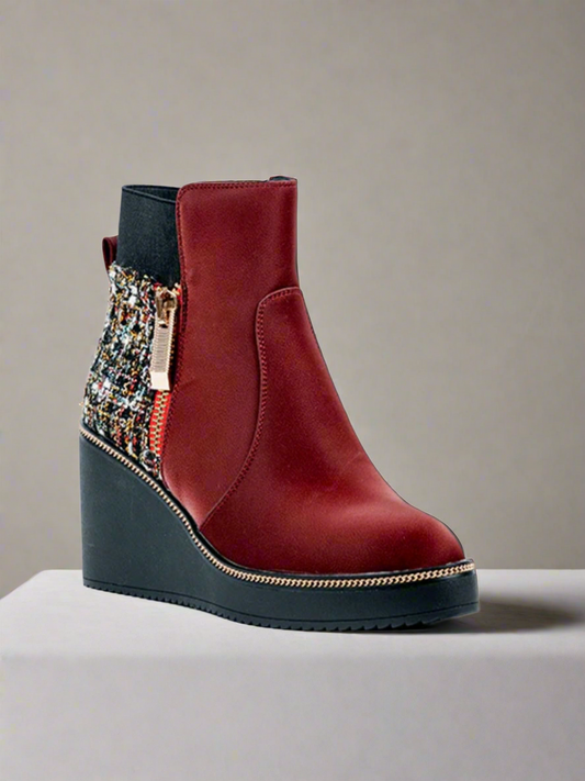 Fashionable Wedges | BT200