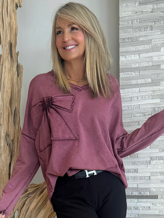 Coquette Bow V-Neck | T262