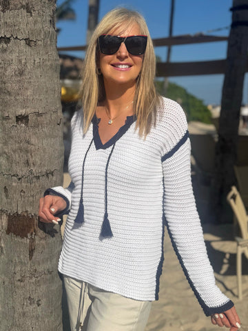 Contrast Notch Collar Sweater | SW257