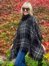 Plaid Bouclé Poncho | P201