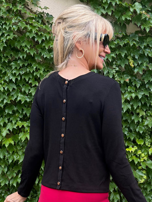 Wear 2 Ways Top With Buttons | T361