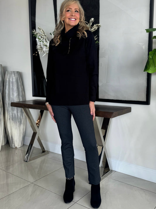 Fine Check Tummy Tuck Pull -On Pants | PA214