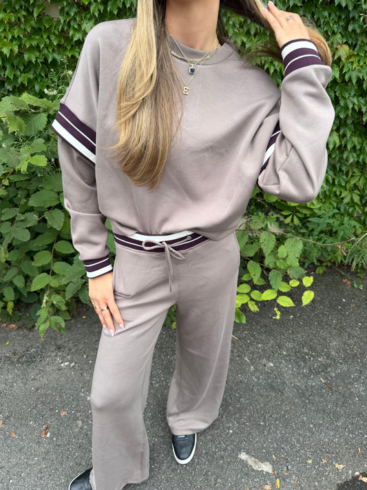 Cool Girl Athletic Pull-On Wide Leg Pant | PA292