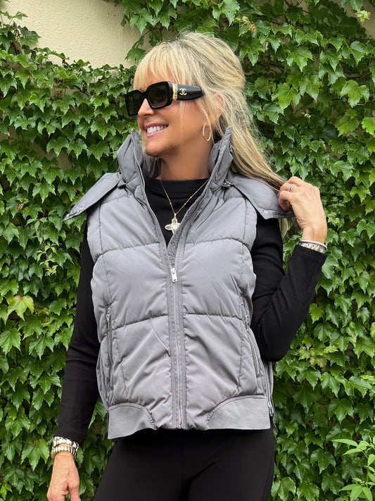 Quilted Puffer Vest With Removable Hood | V201