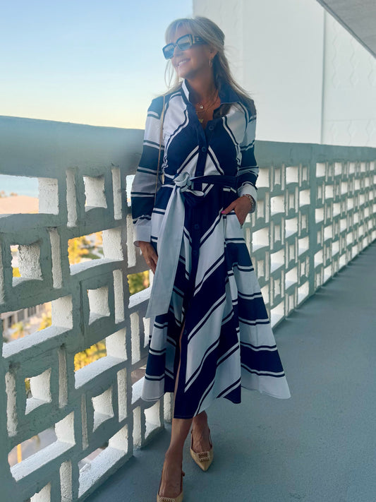 Flattering Dress With Tie Belt | R278