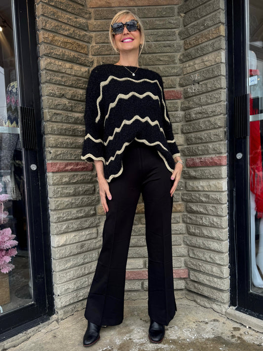 Robin’s Fave Flared Pant With Gold Detail | PA243