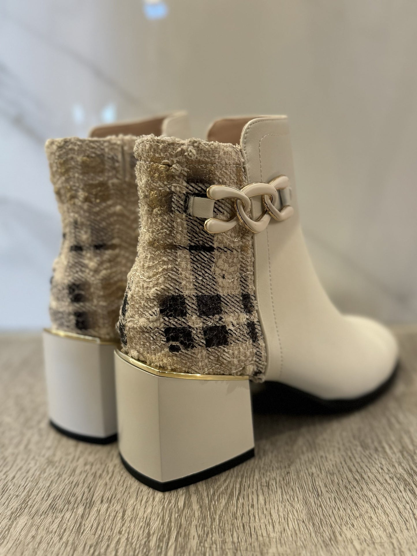 Bottines à cheville surélevées en chenille | BT29