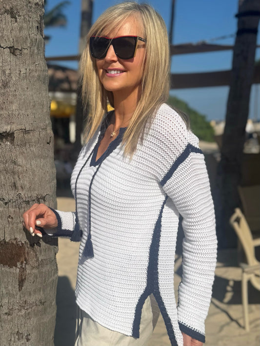 Contrast Notch Collar Sweater | SW257