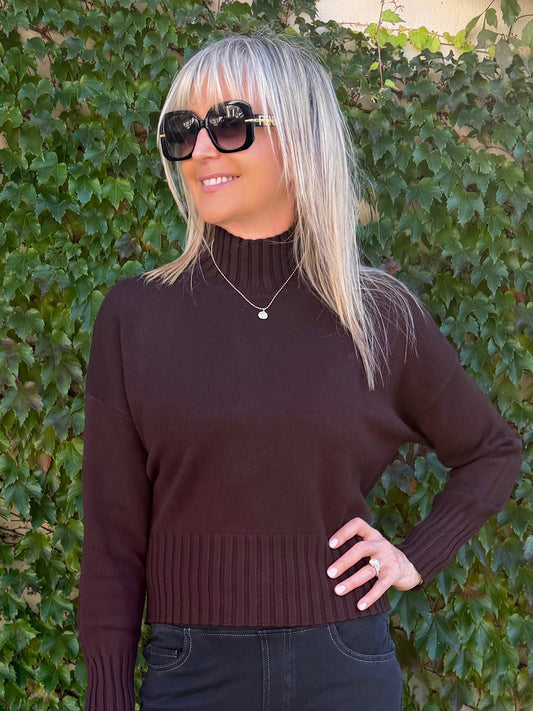Must-Have Turtleneck Top | T384