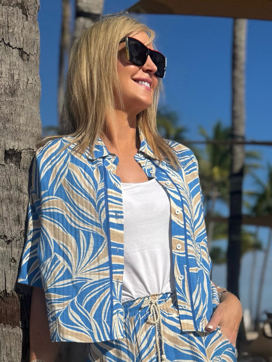 Palm Beach Button-Up Top | T277