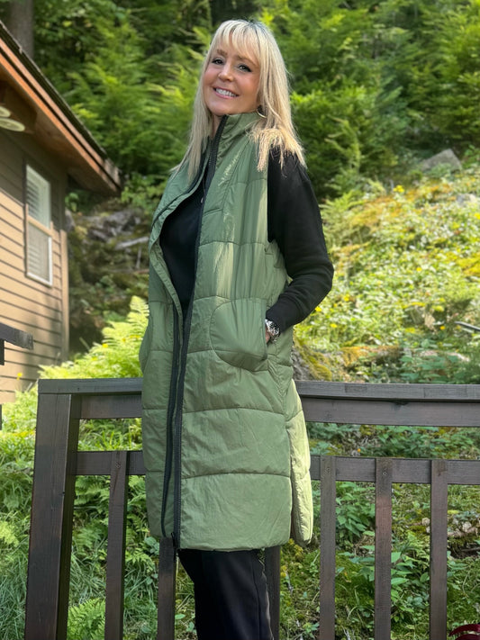 Fashionable Long Puffer Vest | V205