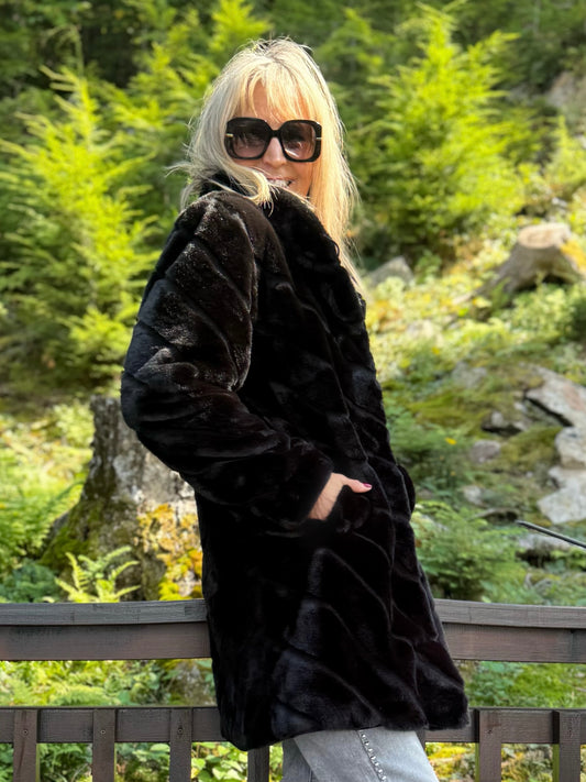 Fab Reversible Faux Fur Coat | JK222