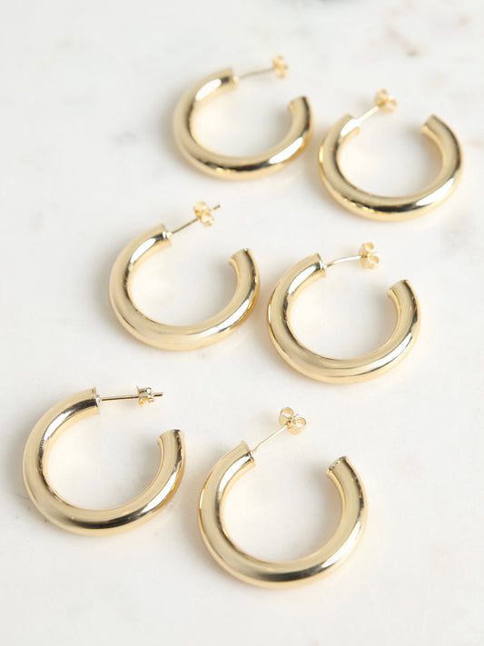 Weightless Classic Hoops