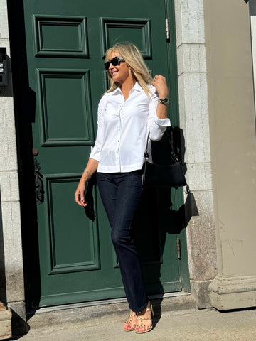 Classic Boot Cut Jean | R864