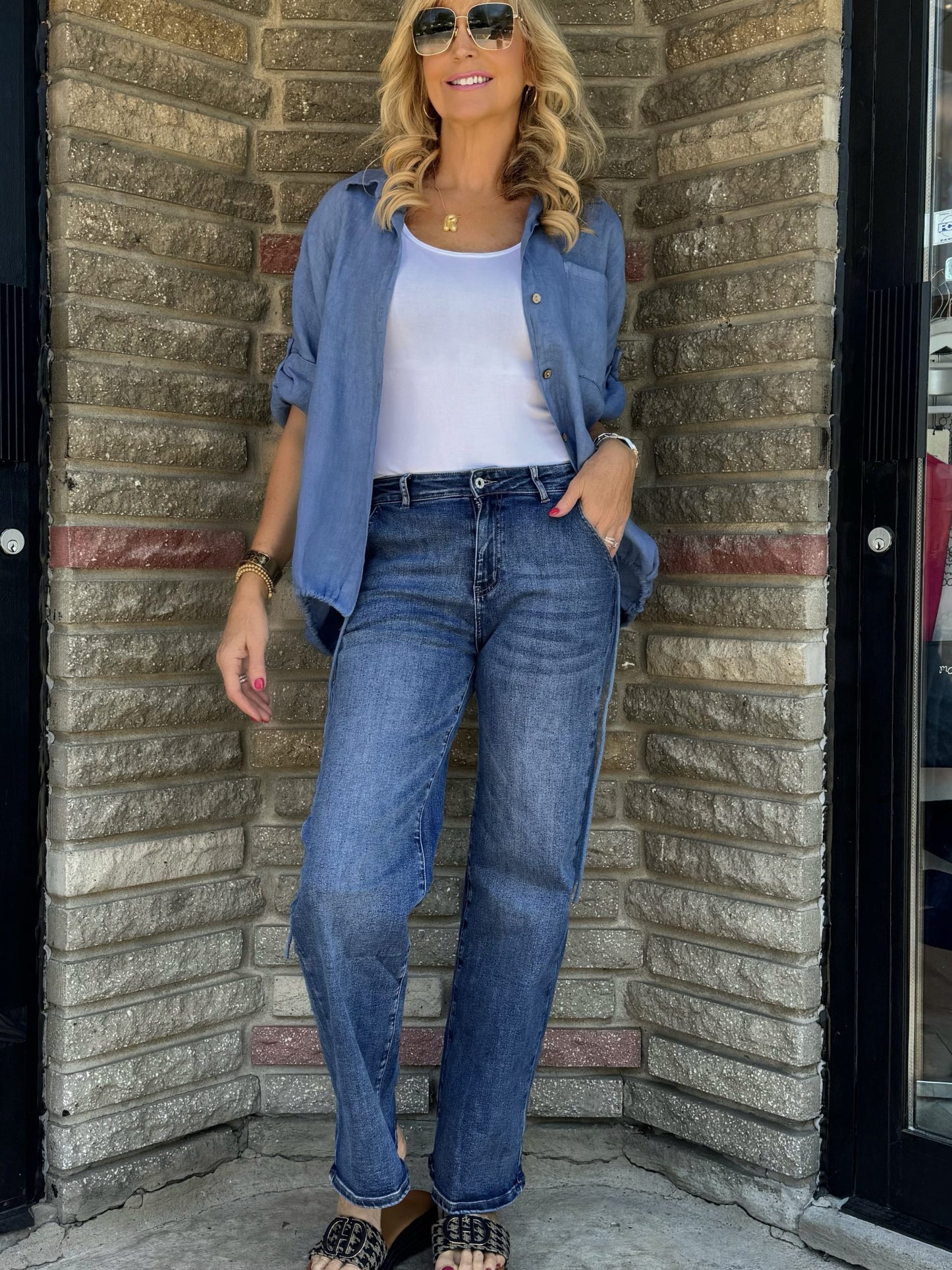 Universally Flattering Fashion Jeans | JN611