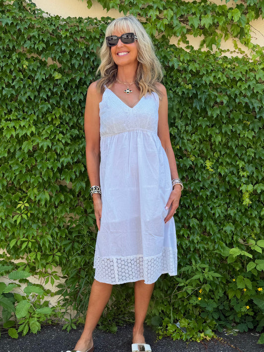 Flirty Sleeveless Eyelet Dress | D257