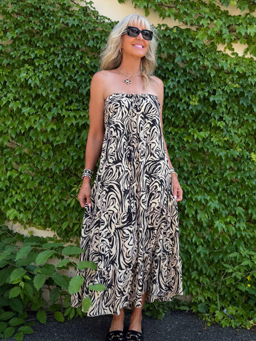 Sleeveless Maxi Dress | D259