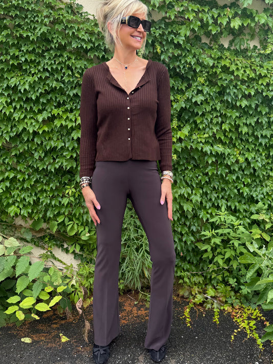 Staff Fave Flared Pant | R698