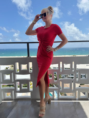 Super Flattering Maxi Dress With Front Twist | D233