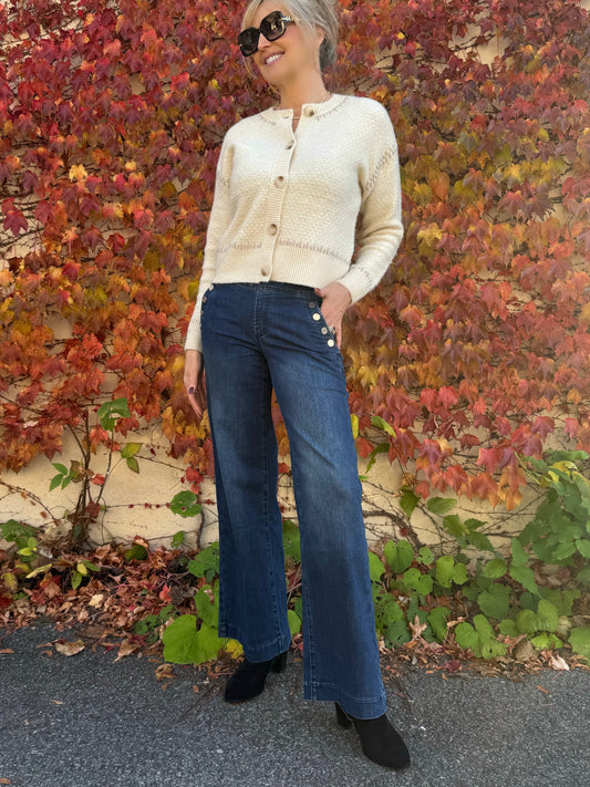 Wide Leg Pant With Button Detail | R244