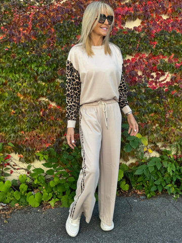 Trendy Animal Print Joggers | PA232