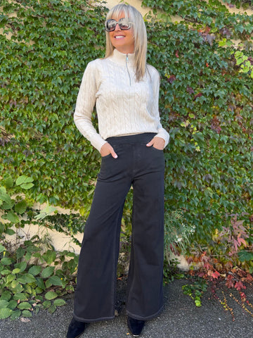 Flattering Pull-On Jeans | JN227