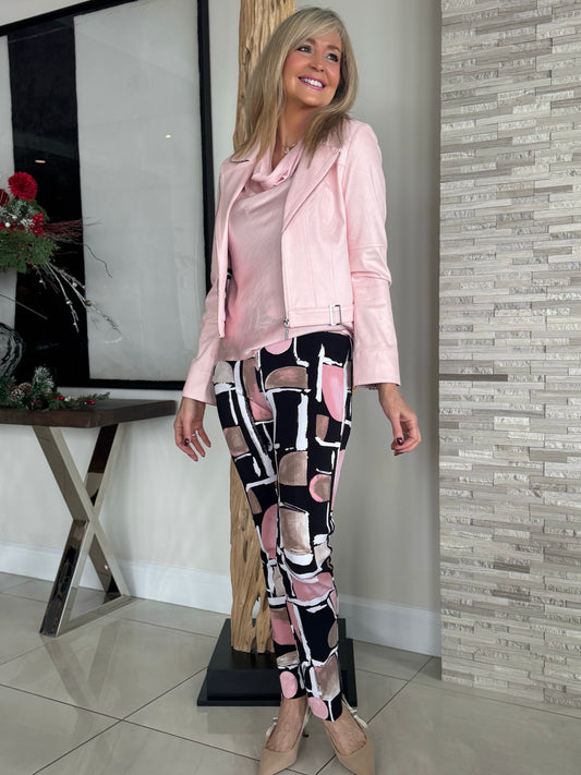 Abstract Print Straight Pull-On Pant | R241