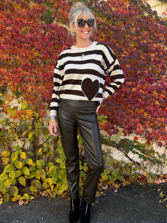 Vegan Leather Slimming Pant | R318