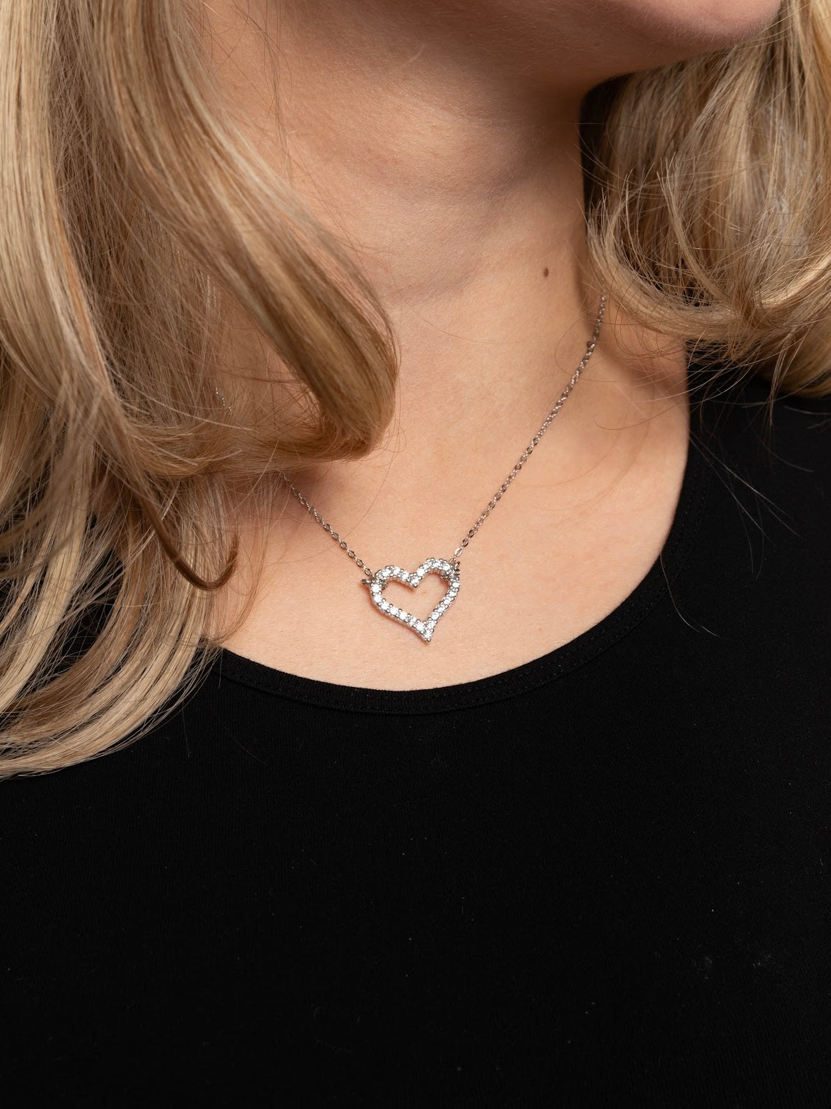 Collier en forme de cœur avec beaucoup d'amour | BE112