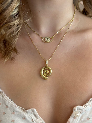 Sunday Swirl Necklace