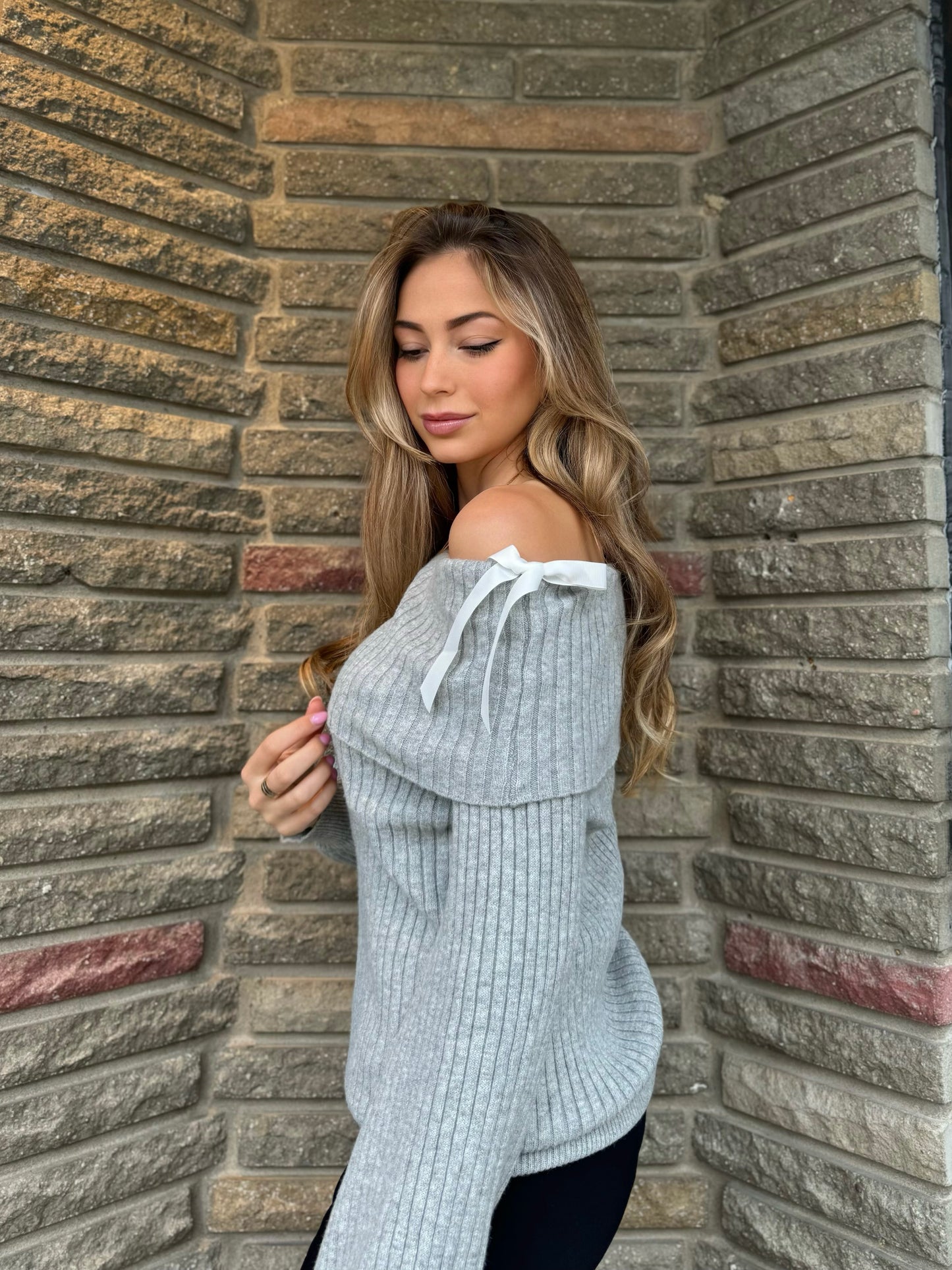 Bow Detail Off The Shoulder Sweater | T696