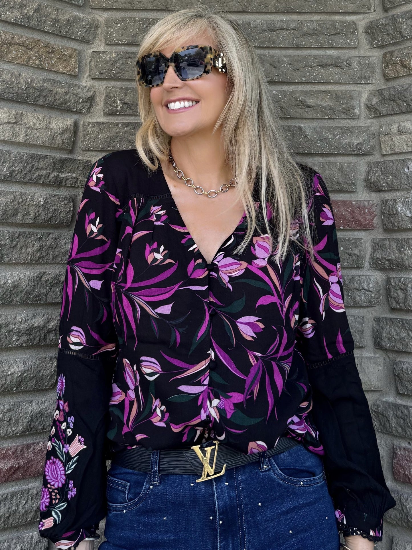 Pretty In Floral Blouse | T677