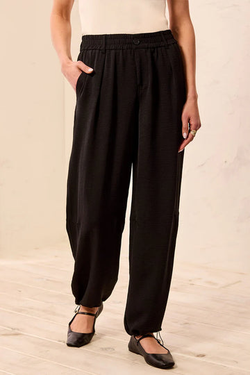 Airflow Elastic Waist Flowy Pant | PA283